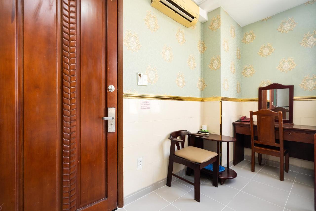 Super Oyo 1160 Hai Phong Hotel Ho Chi Minh-staden Exteriör bild